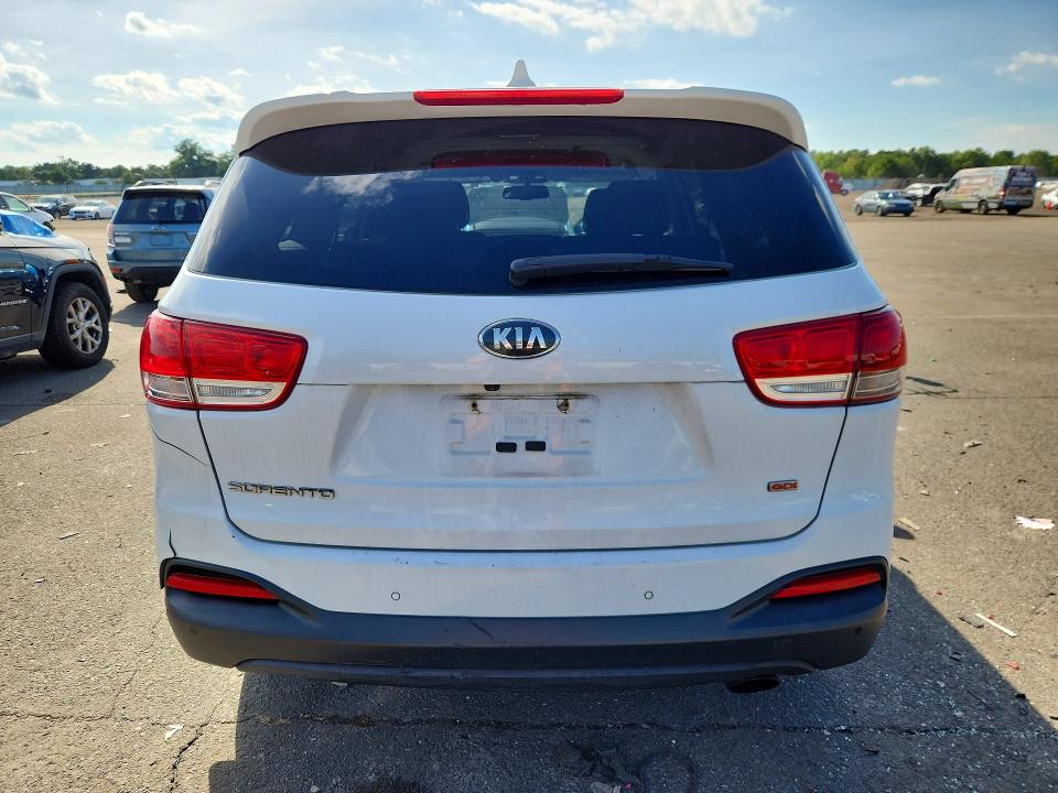 Продажа на аукционе авто 2016 Kia Sorento, vin: 5XYPG4A33GG080201, номер лота: 67667436
