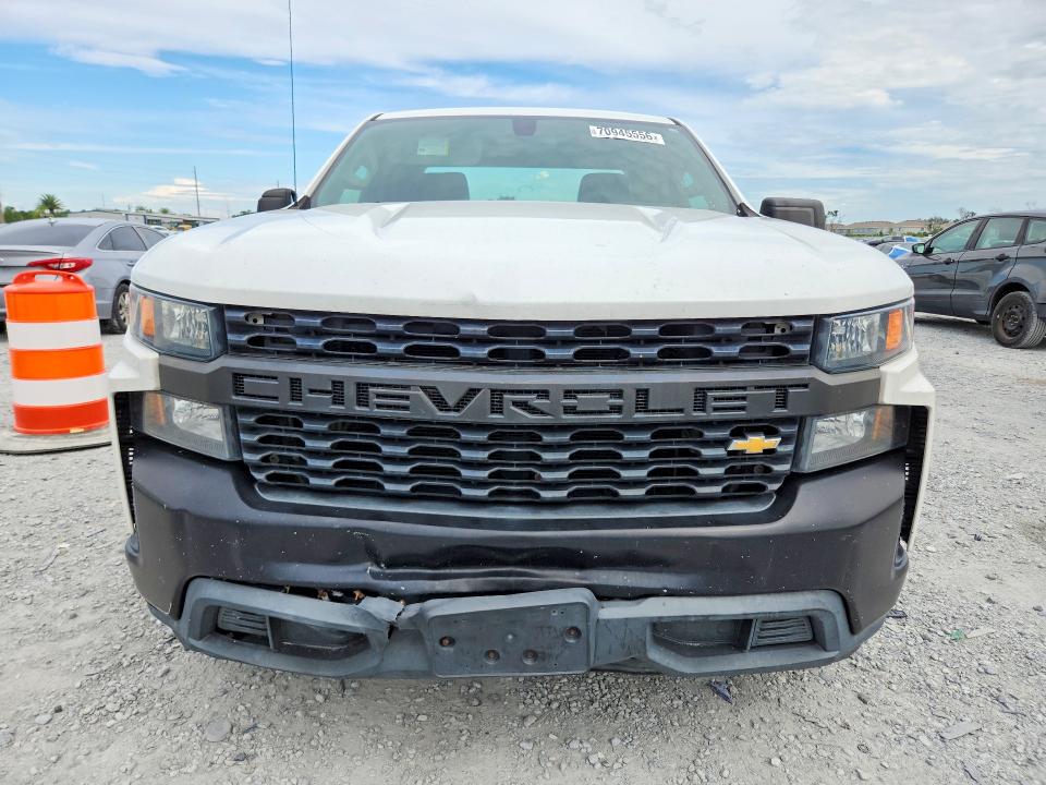 Продаж на аукціоні авто 2019 Chevrolet Silverado, vin: 1GCRWAEF4KZ208356, номер лоту: 70945556