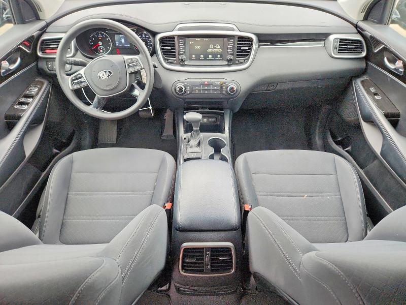 71203786 :رقم المزاد ، 5XYPGDA31KG551819 vin ، 2019 Kia Sorento مزاد بيع