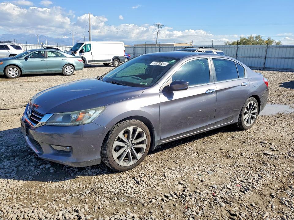 70788226 :رقم المزاد ، 1HGCR2F54FA121314 vin ، 2015 Honda Accord مزاد بيع