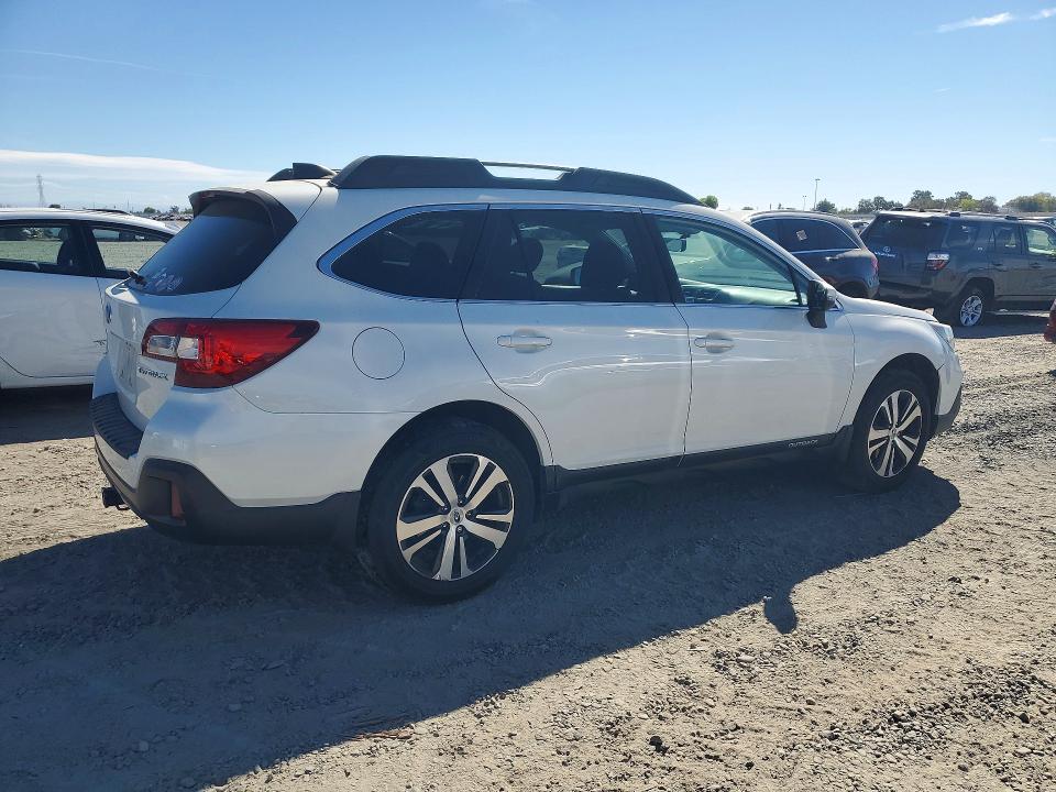 70147436 :رقم المزاد ، 4S4BSAJC2K3397564 vin ، 2019 Subaru Outback مزاد بيع