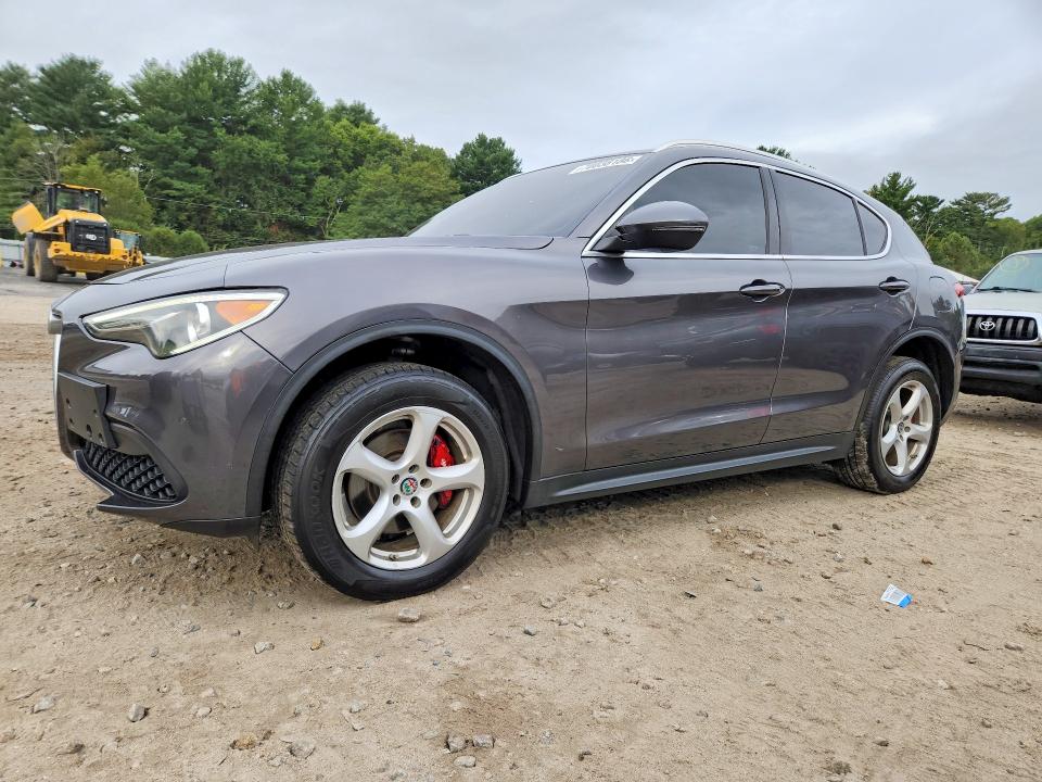 Auction sale of the 2019 Alfa Romeo Stelvio, vin: ZASPAJAN6K7C71352, lot number: 70038186
