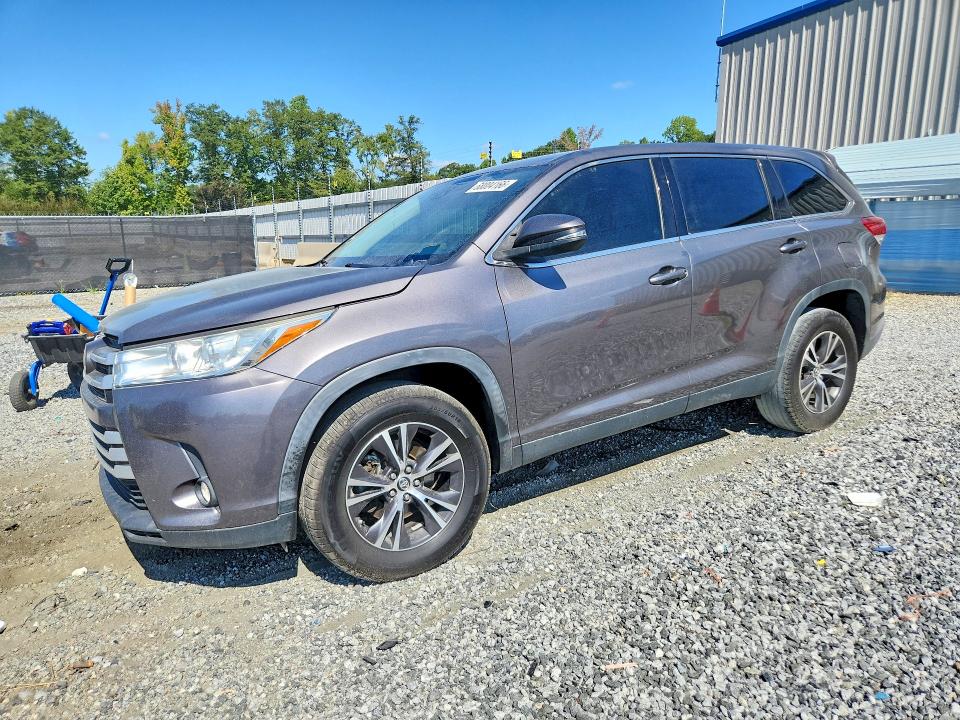 Продаж на аукціоні авто 2019 Toyota Highlander, vin: 5TDZZRFH0KS361596, номер лоту: 68004166