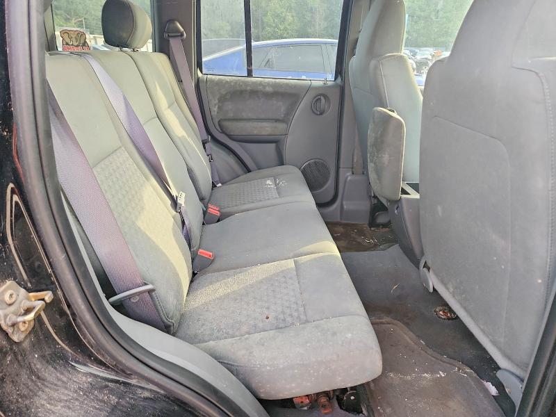 67735526 :رقم المزاد ، 1J4GL48K35W626210 vin ، 2005 Jeep Liberty مزاد بيع