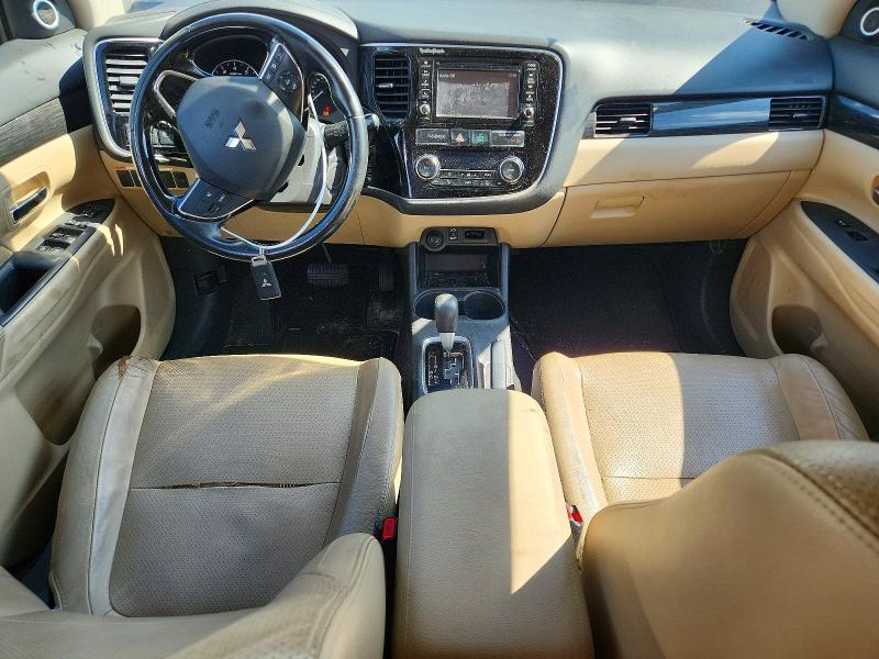 68645846 :رقم المزاد ، JA4AZ3A36GZ008317 vin ، 2016 Mitsubishi Outlander مزاد بيع