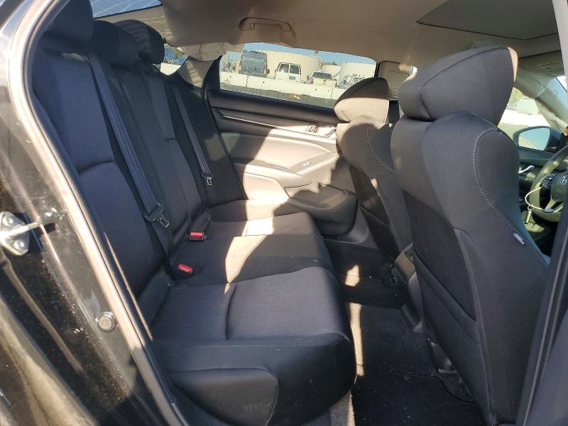 Aukcja sprzedaży 2018 Honda Accord, vin: 1HGCV1F49JA015916, numer aukcji: 68941066