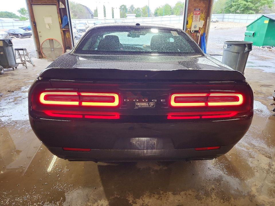 68668336 :رقم المزاد ، 2C3CDZBT5KH739087 vin ، 2019 Dodge Challenger مزاد بيع
