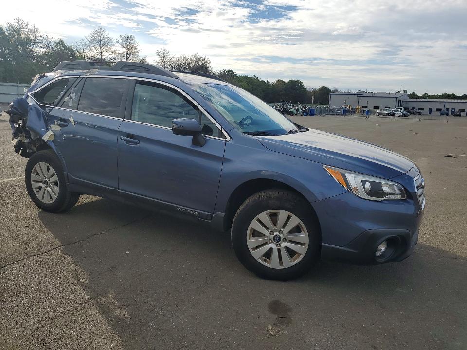 68611026 :رقم المزاد ، 4S4BSAHC6F3334334 vin ، 2015 Subaru Outback مزاد بيع