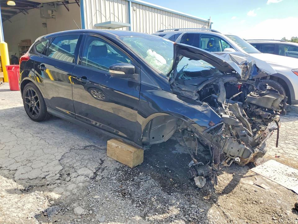 2016 Ford Focus მანქანა იყიდება აუქციონზე, vin: 1FADP3K24GL326685, აუქციონის ნომერი: 68306426