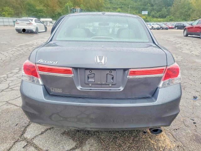 2011 Honda Accord მანქანა იყიდება აუქციონზე, vin: 1HGCP2F80BA125497, აუქციონის ნომერი: 70075286