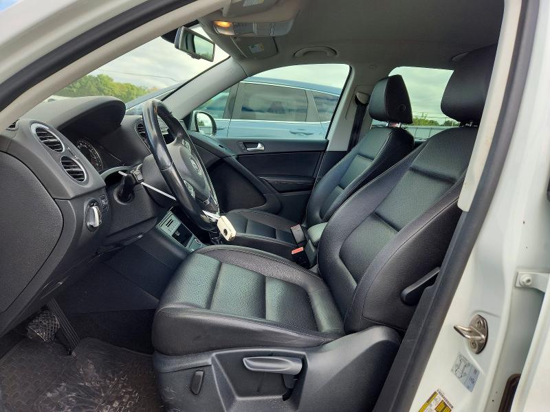 Продаж на аукціоні авто 2016 Volkswagen Tiguan, vin: WVGBV7AX0GK000461, номер лоту: 69353776