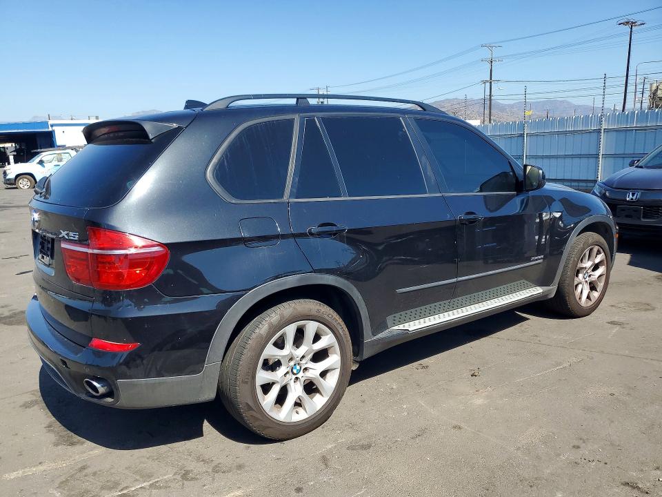 Продаж на аукціоні авто 2013 Bmw X5, vin: 5UXZV4C55D0B17670, номер лоту: 68570166