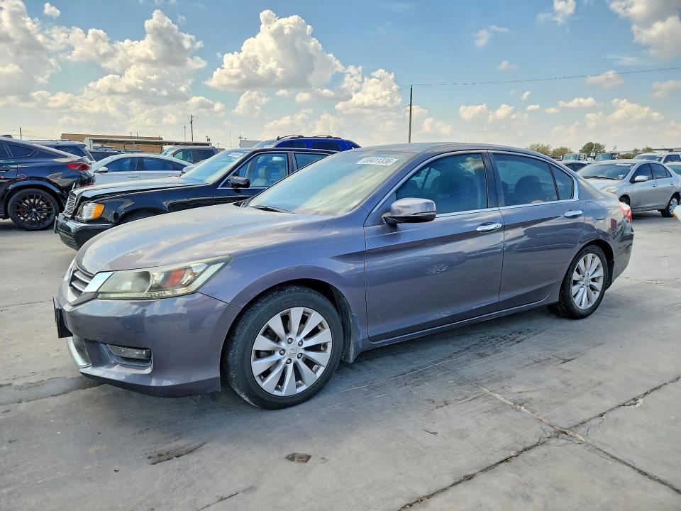 Продажа на аукционе авто 2015 Honda Accord, vin: 1HGCR2F81FA232588, номер лота: 69411336