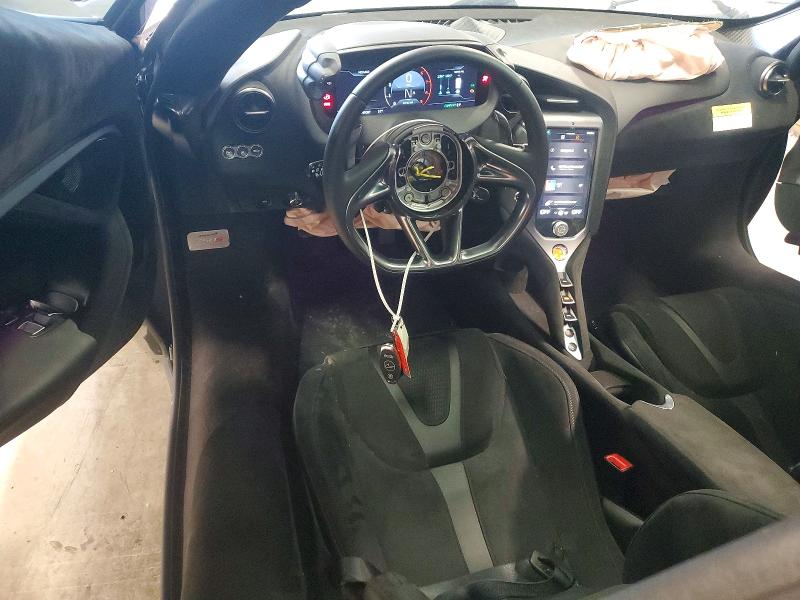 71185256 :رقم المزاد ، SBM14ACA2TW010184 vin ، 2026 Mclaren Automotive 750s مزاد بيع