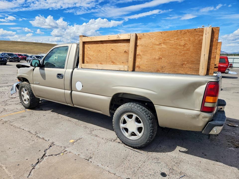 Продажа на аукционе авто 2000 Chevrolet Silverado, vin: 1GCEK14T3YE432851, номер лота: 69400416