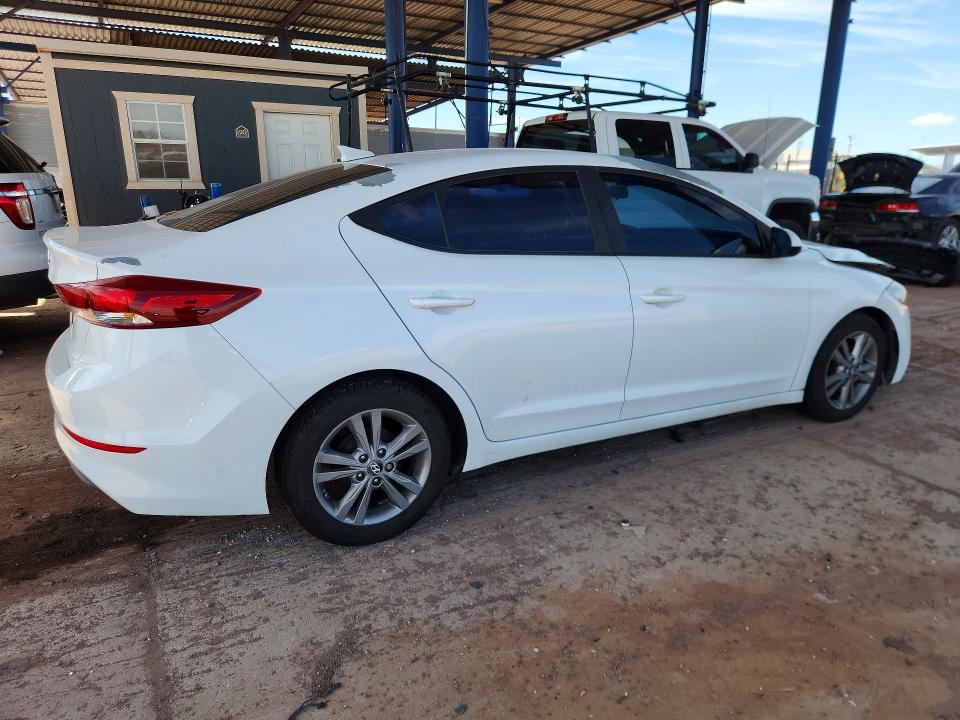 Продаж на аукціоні авто 2017 Hyundai Elantra, vin: 5NPD84LF8HH024904, номер лоту: 70017996