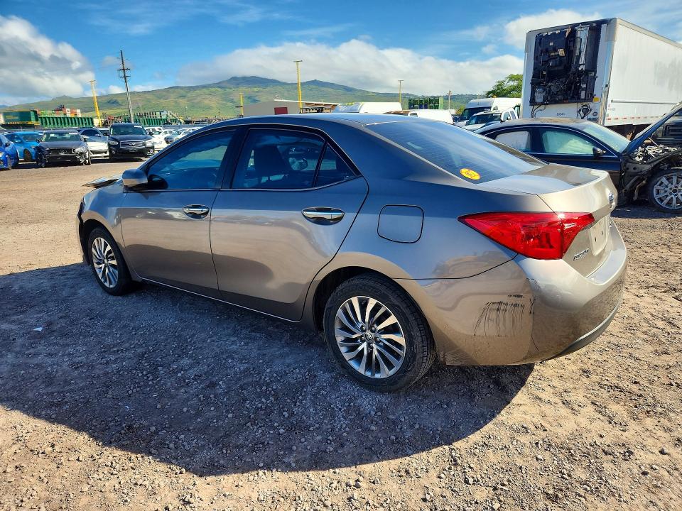 Aukcja sprzedaży 2018 Toyota Corolla, vin: 5YFBURHE6JP825632, numer aukcji: 67919966
