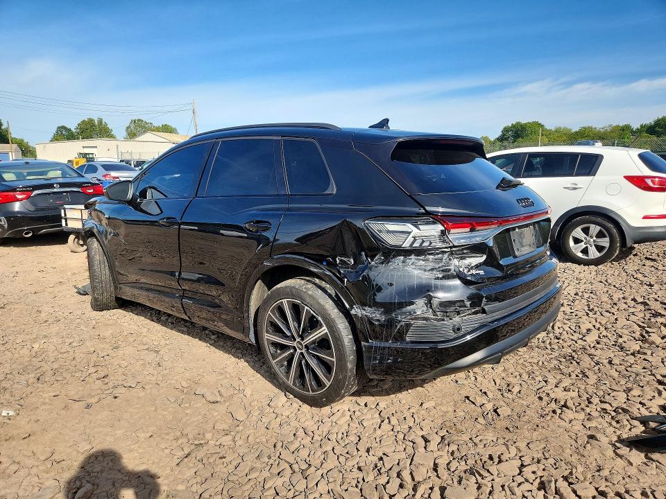Продажа на аукционе авто 2022 Audi Q4 E-tron, vin: WA1L2BFZ6NP030797, номер лота: 68008976