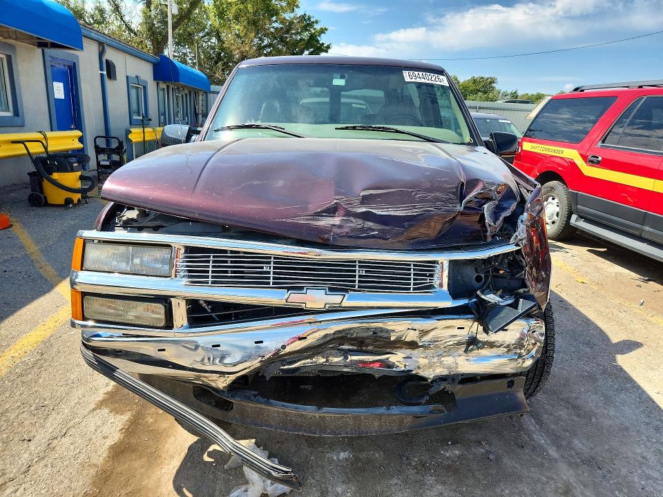 Продаж на аукціоні авто 1997 Chevrolet Tahoe, vin: 3GNEK18R7VG138864, номер лоту: 69440226