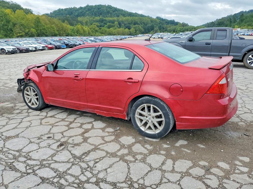 68444466 :رقم المزاد ، 3FAHP0JG1AR334295 vin ، 2010 Ford Fusion مزاد بيع