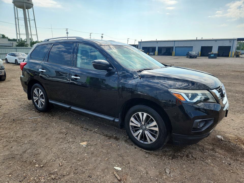 2017 Nissan Pathfinder მანქანა იყიდება აუქციონზე, vin: 5N1DR2MM9HC907965, აუქციონის ნომერი: 67369176