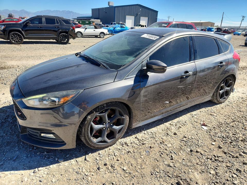 Продаж на аукціоні авто 2016 Ford Focus, vin: 1FADP3L95GL310636, номер лоту: 71168496