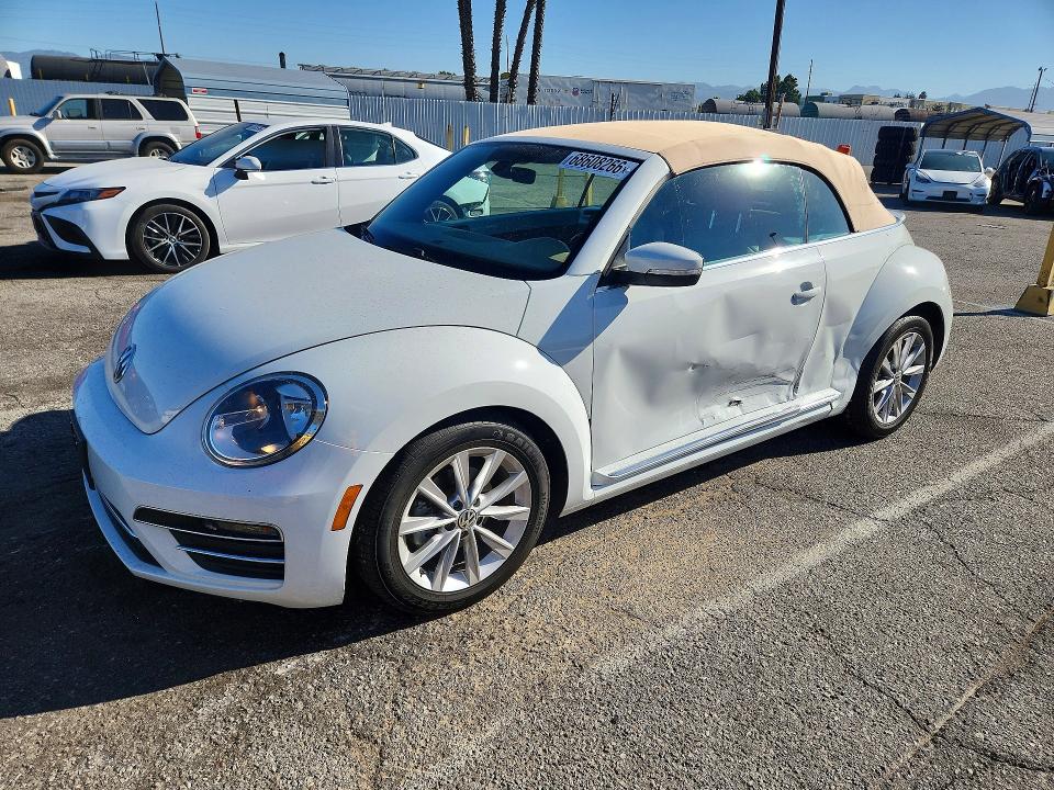 Aukcja sprzedaży 2017 Volkswagen Beetle, vin: 3VW517ATXHM811086, numer aukcji: 68608266