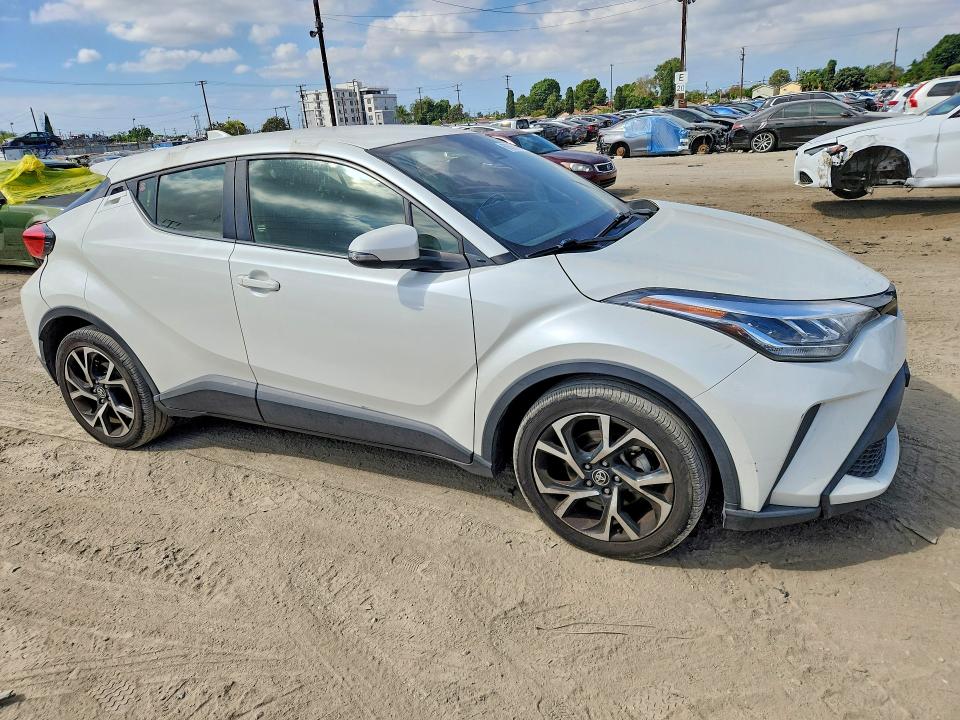 Продажа на аукционе авто 2021 Toyota C-hr, vin: JTNKHMBX6M1103857, номер лота: 69399606