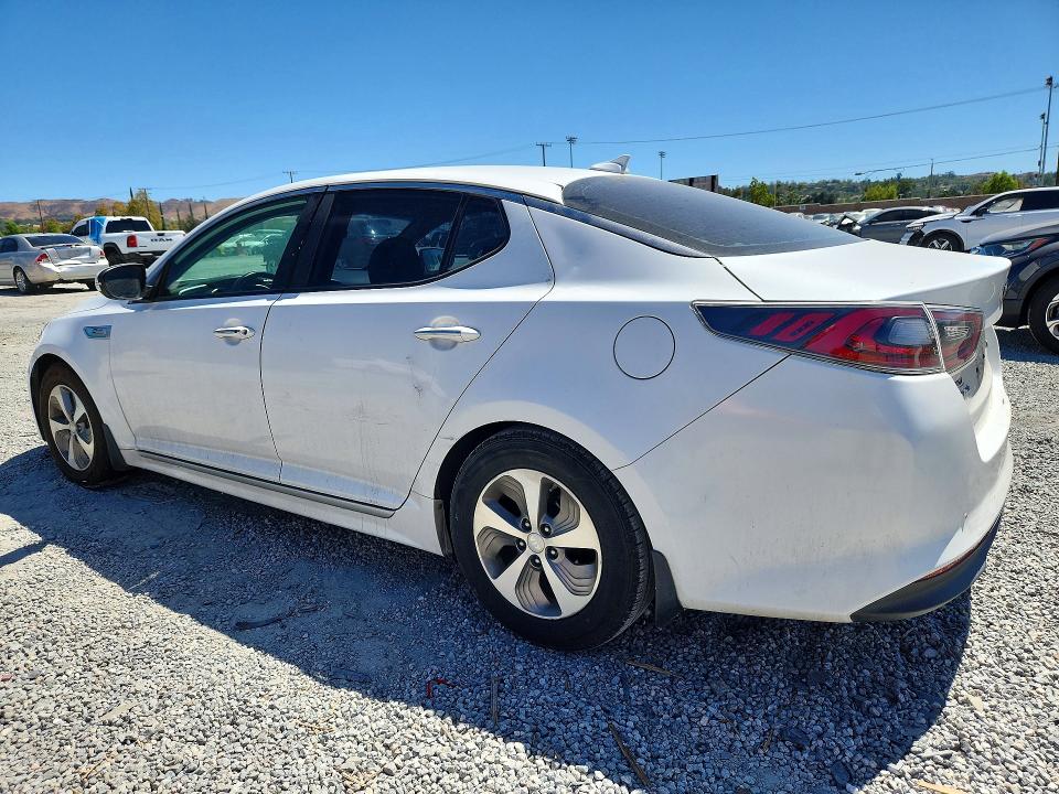 67374396 :رقم المزاد ، KNAGM4AD4F5079449 vin ، 2015 Kia Optima مزاد بيع
