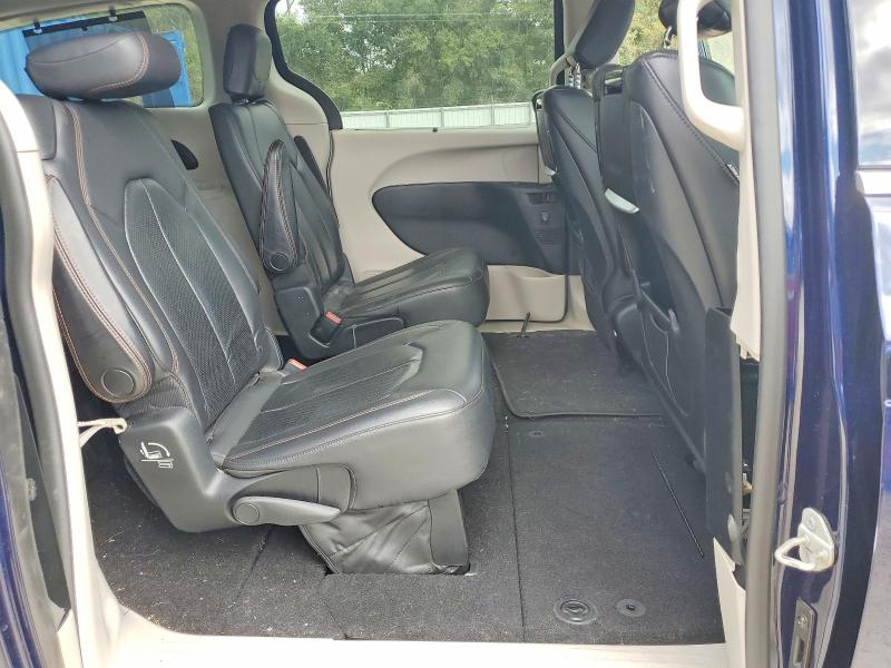 Продажа на аукционе авто 2018 Chrysler Pacifica, vin: 2C4RC1EG2JR113823, номер лота: 70246166