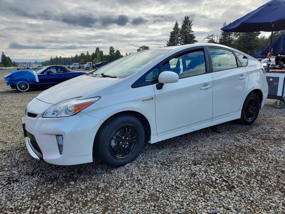 2015 Toyota Prius მანქანა იყიდება აუქციონზე, vin: JTDKN3DU2F1884048, აუქციონის ნომერი: 69943506