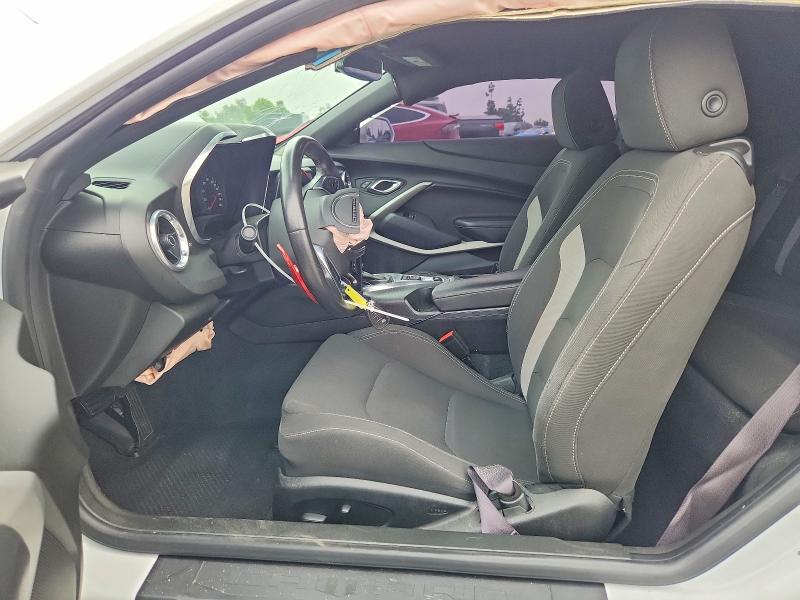 68450396 :رقم المزاد ، 1G1FF1R73H0110365 vin ، 2017 Chevrolet Camaro مزاد بيع