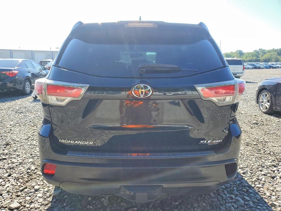67679146 :رقم المزاد ، 5TDJKRFH0ES034539 vin ، 2014 Toyota Highlander مزاد بيع