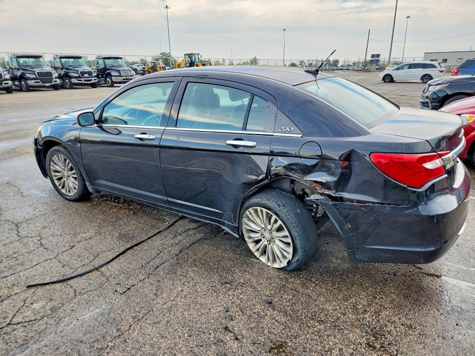 69302566 :رقم المزاد ، 1C3CCBCBXCN308043 vin ، 2012 Chrysler 200 مزاد بيع