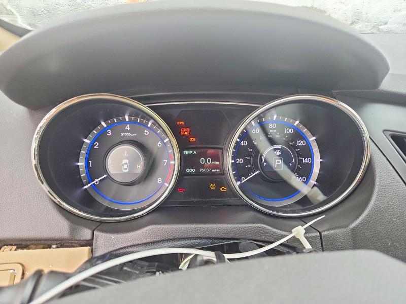 69819706 :رقم المزاد ، 5NPEB4AC5BH042881 vin ، 2011 Hyundai Sonata مزاد بيع