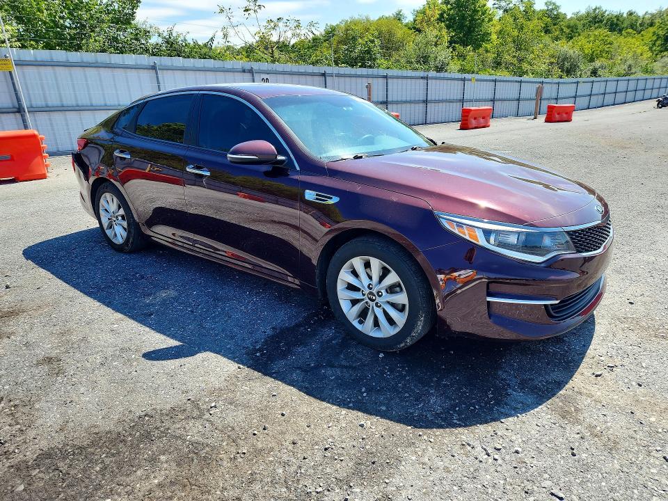 Aukcja sprzedaży 2018 Kia Optima, vin: 5XXGT4L38JG262724, numer aukcji: 67903036