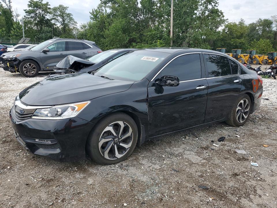 Продажа на аукционе авто 2017 Honda Accord, vin: 1HGCR3F81HA009802, номер лота: 67669786