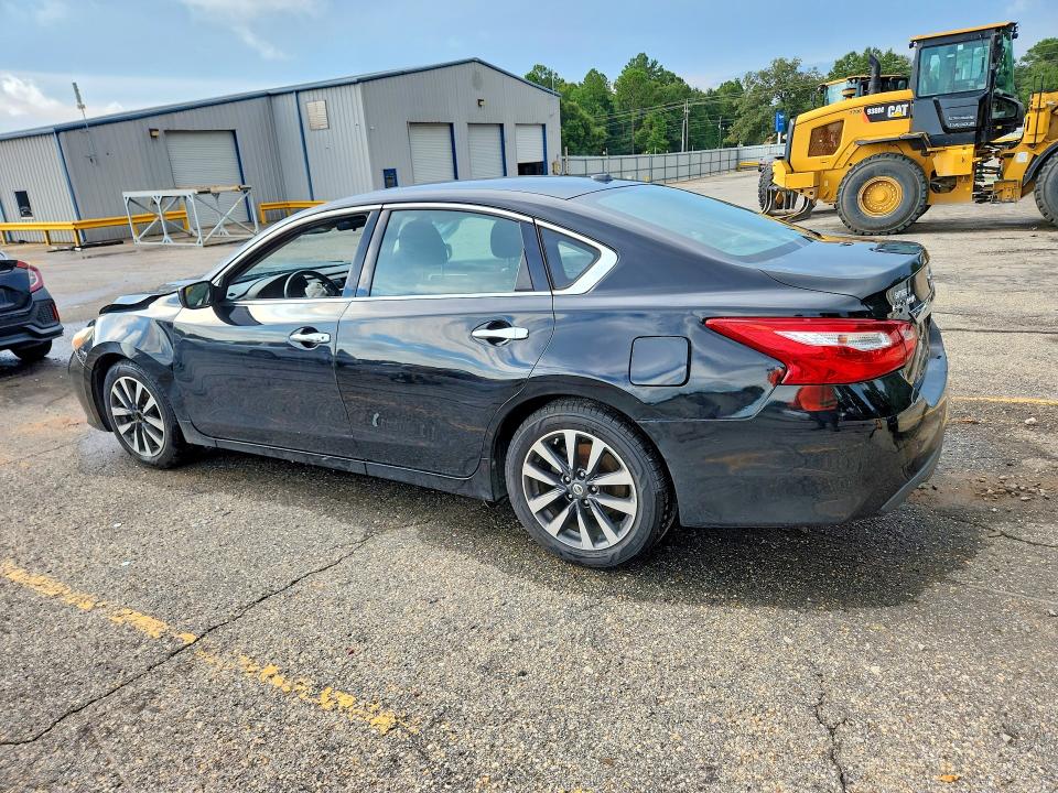 67838996 :رقم المزاد ، 1N4AL3AP1HC272498 vin ، 2017 Nissan Altima مزاد بيع