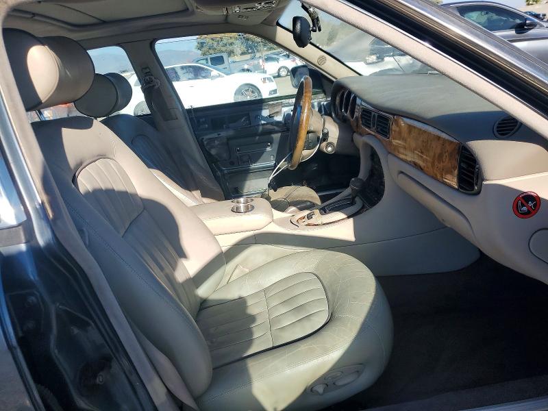 2001 Jaguar Xj8 მანქანა იყიდება აუქციონზე, vin: SAJDA14C71LF28390, აუქციონის ნომერი: 66850246