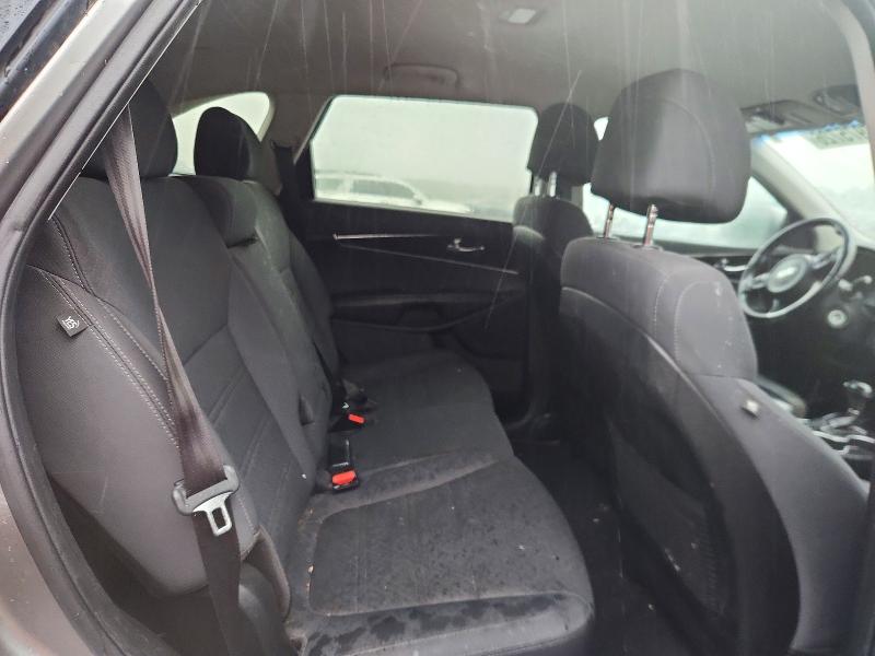 Продажа на аукционе авто 2017 Kia Sorento, vin: 5XYPG4A32HG254650, номер лота: 67975726