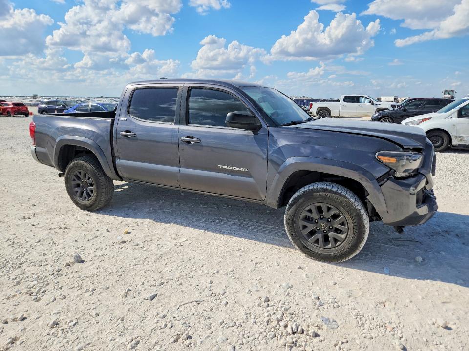 66635076 :رقم المزاد ، 5TFAZ5CN1MX105464 vin ، 2021 Toyota Tacoma مزاد بيع