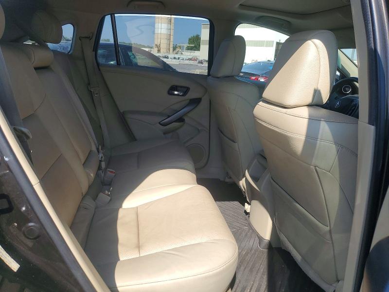 67418226 :رقم المزاد ، 5J8TB4H38FL011382 vin ، 2015 Acura Rdx مزاد بيع