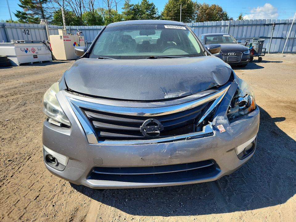 2015 Nissan Altima მანქანა იყიდება აუქციონზე, vin: 1N4AL3AP5FN312521, აუქციონის ნომერი: 69929456