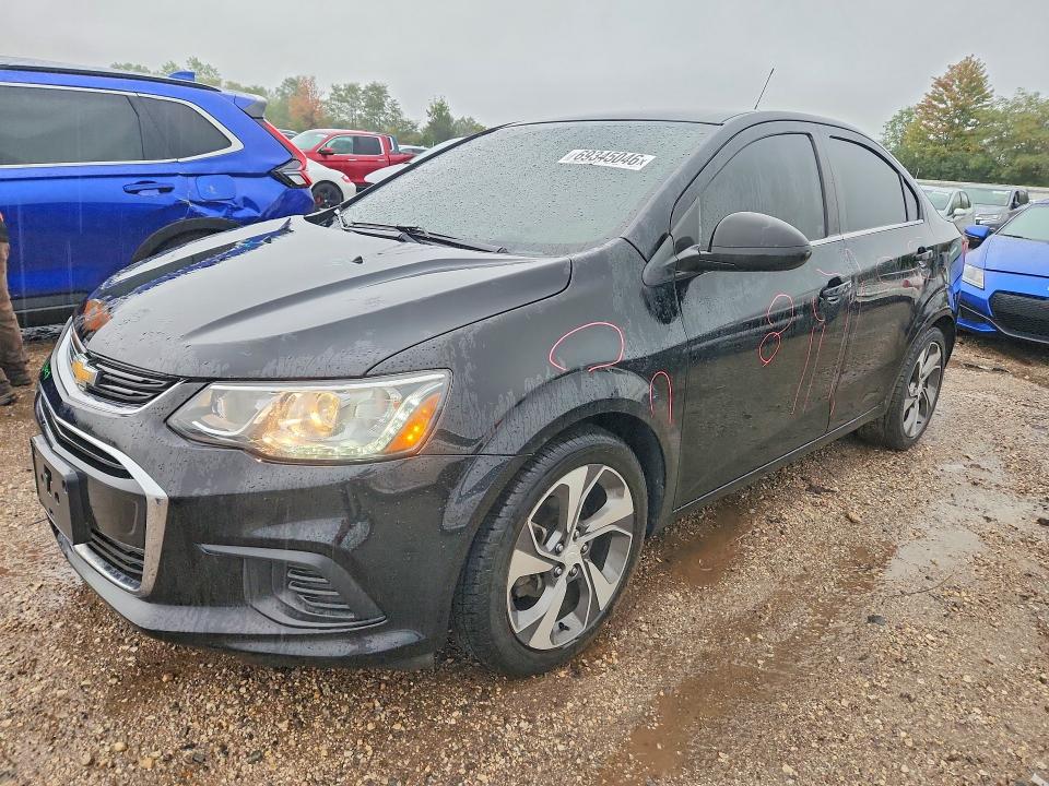 69345046 :رقم المزاد ، 1G1JF5SB9K4121273 vin ، 2019 Chevrolet Sonic مزاد بيع