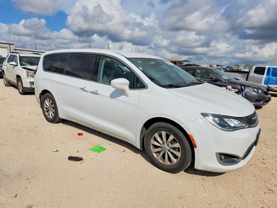 70697356 :رقم المزاد ، 2C4RC1FGXKR526623 vin ، 2019 Chrysler Pacifica مزاد بيع