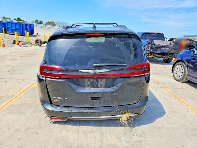 68973926 :رقم المزاد ، 2C4RC1BG1NR178317 vin ، 2022 Chrysler Pacifica مزاد بيع