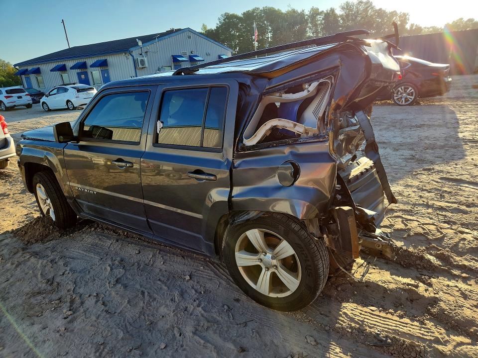 67156356 :رقم المزاد ، 1C4NJRFB2FD269554 vin ، 2015 Jeep Patriot مزاد بيع