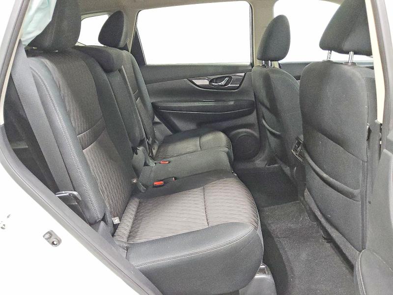 Продаж на аукціоні авто 2017 Nissan Rogue, vin: 5N1AT2MT6HC756160, номер лоту: 67992886