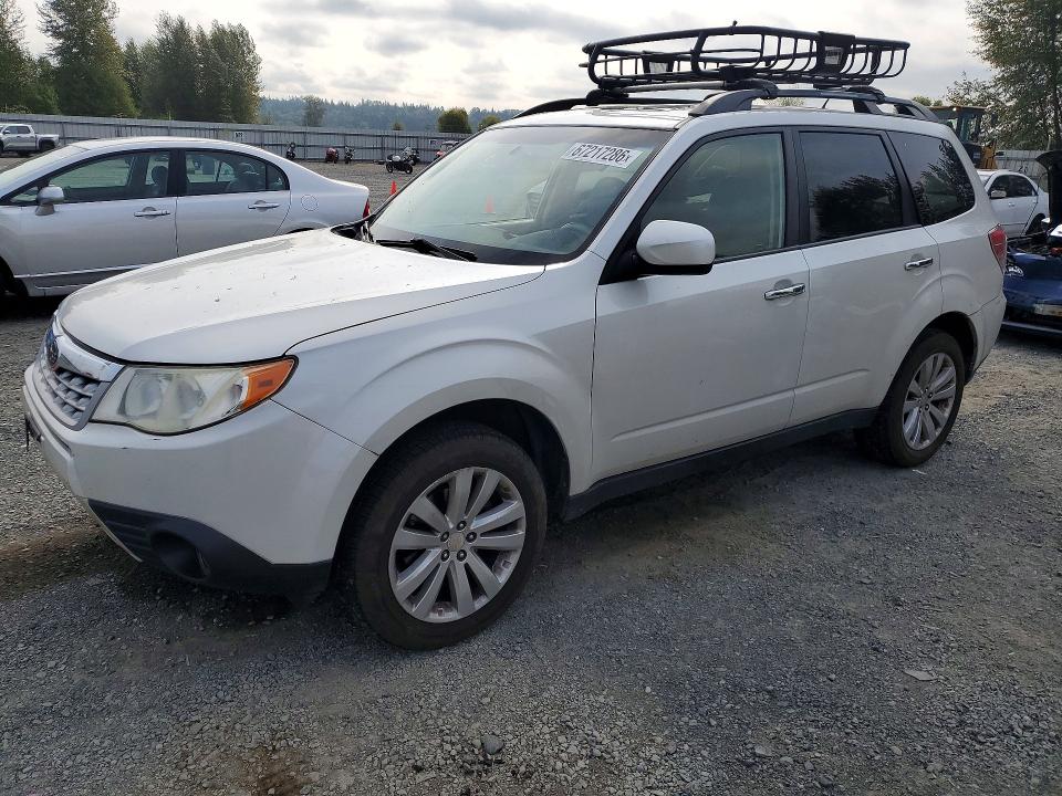 2011 Subaru Forester მანქანა იყიდება აუქციონზე, vin: JF2SHAEC2BH762486, აუქციონის ნომერი: 67217286