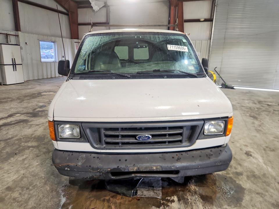 71159606 :رقم المزاد ، 1FTRE14263HB46192 vin ، 2003 Ford Econoline مزاد بيع